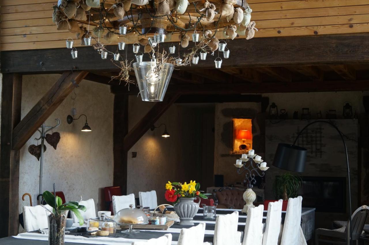 Bed and Breakfast Aux Greniers A Reves Plestan Exterior foto